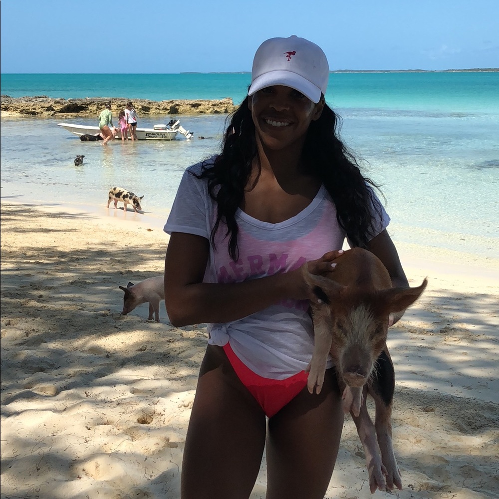 Meet your Posher, Nicole